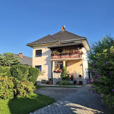 Moka Near Bled-entire Place With Garden Retreat Vila Lesce (Upper Carniola)