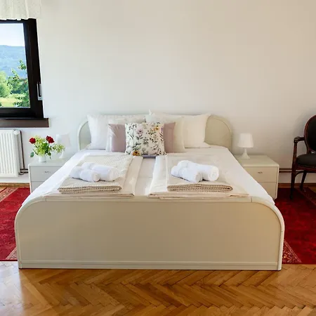 Entire For 6 Near Bled -private Garden, Grill & Free Parking Лешче