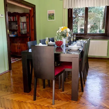 Entire For 6 Near Bled -private Garden, Grill & Free Parking